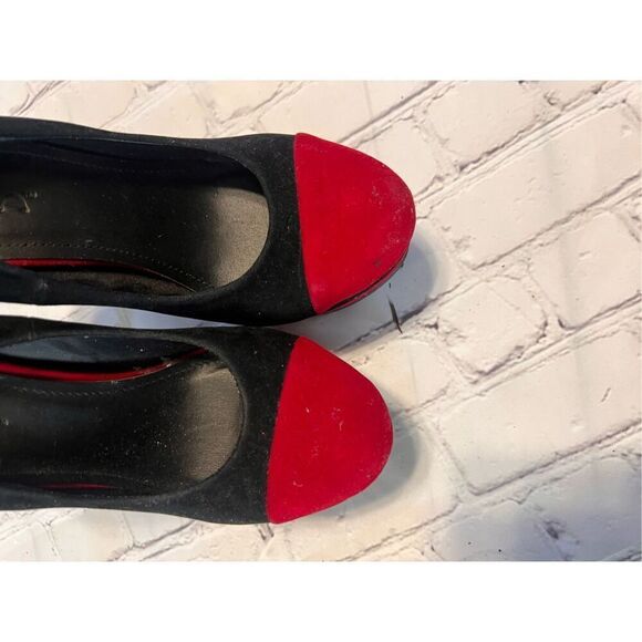 Liliana Size 8 Faux Suede Pump Platform Heels Black Red Sexy Cocktail Pinup Glam - Picture 3 of 9